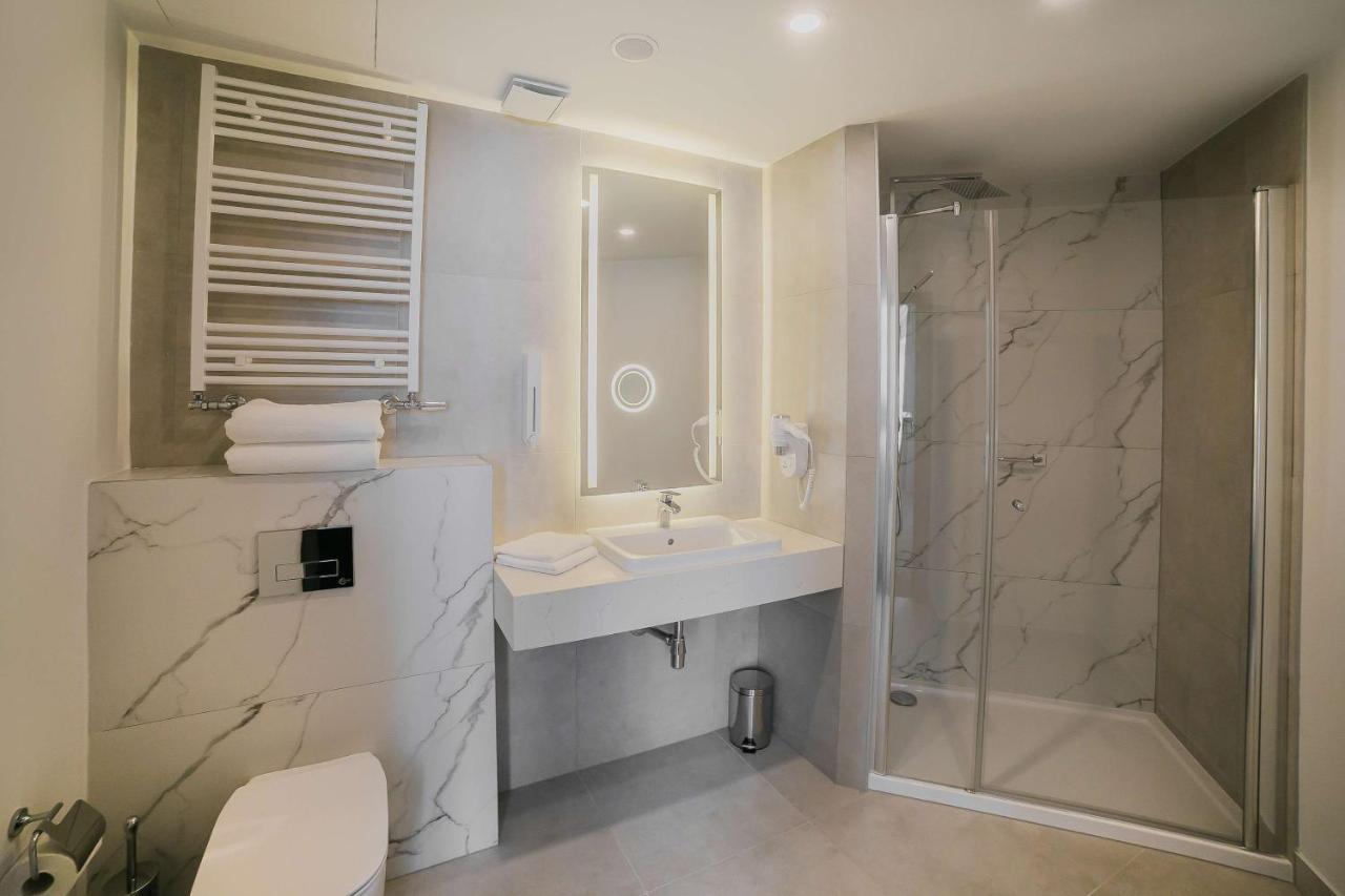 B&B Hotel Warsaw East Εξωτερικό φωτογραφία
