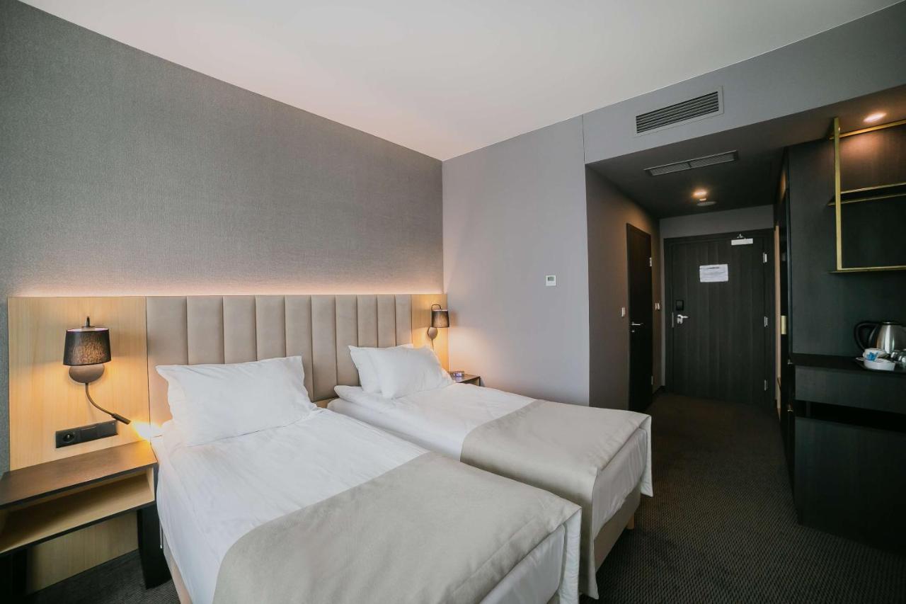 B&B Hotel Warsaw East Εξωτερικό φωτογραφία